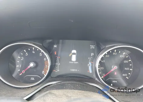 2018 Jeep Compass Latitude Fwd z USA, uszkodzony, nr VIN 3C4NJCBB0JT300094